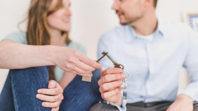 Женскую льготную ипотеку перезапустят в Казахстане