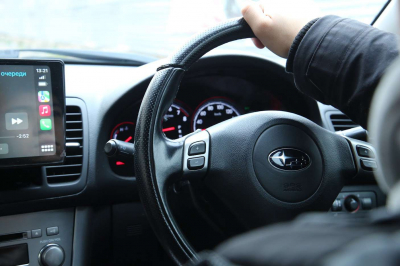 Автолюбитель устроил опасный дрифт в центре Уральска