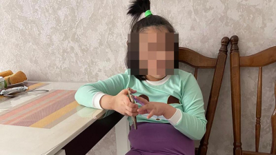 "Важна любая сумма": жительница Костаная пытается поставить дочь с ДЦП на ноги