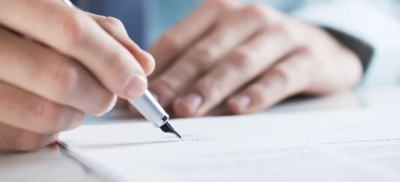 Нацфонд детям: Токаев подписал закон о выплатах