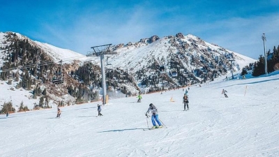 С 1 апреля туристы смогут попасть на "Шымбулак" только на электромобиле