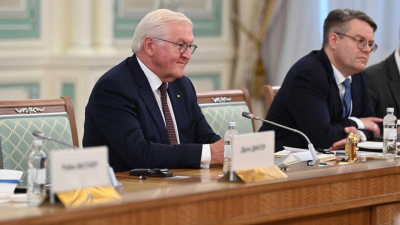Штайнмайер высказался об облегчении визовых требований для казахстанцев