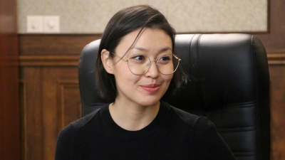 Сулейменова рассказала, почему плакала на встрече с родственниками погибших в Абайской области