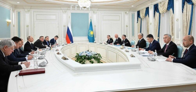 Токаев и Путин провели переговоры в узком составе