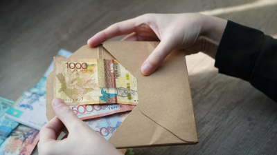 Размер некоторых соцвыплат повысится с 1 января в Казахстане