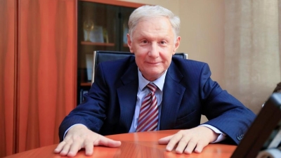 Борис Уманов покинет пост председателя правления страховой компании "Евразия"