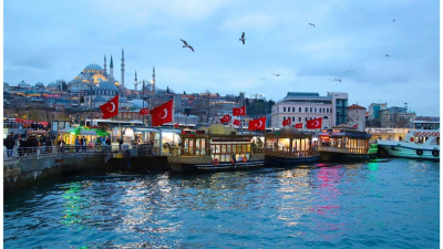 Жители Стамбула не могут съехать из сейсмоопасного жилья из-за кризиса