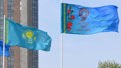 Ашимбаев высказался о спорах вокруг празднования Дня Победы в Казахстане