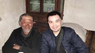 Павлодарец спустя 30 лет разлуки встретился со своим отцом