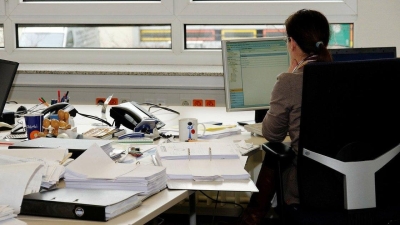 Опрос NUR.KZ: как часто вы меняете работу?