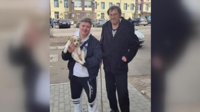 Человека подбросили в приют для кошек и собак в Балхаше (видео)