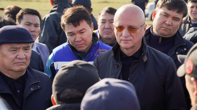 Скляр встретился с жителями поселка Бестобе Акмолинской области