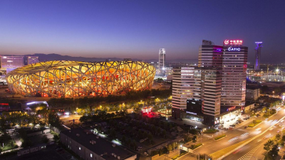 Безработным молодым жителям Китая посоветовали идти на завод