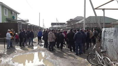 Скандал разгорелся в селе Алматинской области