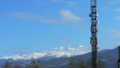 Досаев рассказал, как решится проблема с плохим интернетом в Алматы