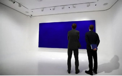 Четырехметровое синее полотно продали за 18,4 млн евро на аукционе Christie&rsquo;s