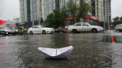 Град, грозу и сильную жару пообещали синоптики жителям казахстанских мегаполисов