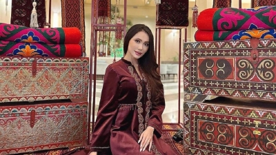 &quot;Особенная красота&quot;: вышедшая замуж Жанар Дугалова очаровала Казнет новым фото