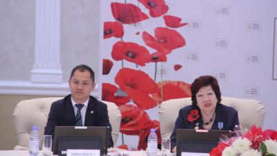 В Уральске прошел форум деловых женщин "Еңбегі жанған арулар"