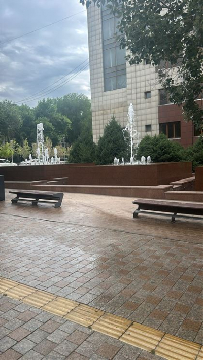 Спасатели следят за безопасностью отдыхющих в Шымкенте