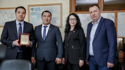 Корпорация "Казахмыс" подписала соглашение с "Әділетті жол"