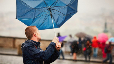 Дождь, гроза и сильный ветер ожидаются в одном из крупнейших городов Казахстана