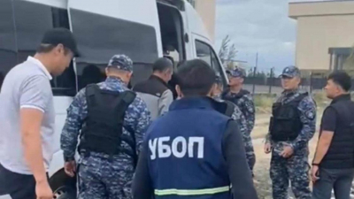 "Перебивался случайными заработками": нелегала из Нигерии выдворили из Казахстана