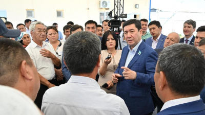 Кошанов: 80 тысяч человек обучат финансовой грамотности по проекту "Қарызсыз қоғам"