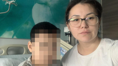 Мальчику из Астаны требуется дорогостоящее лечение от рака крови в Турции
