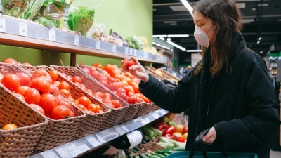 Минторговли: Продукты в Казахстане дешевеют шестую неделю подряд
