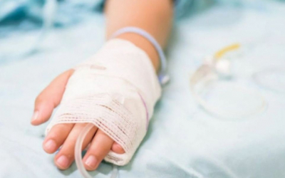 Еще один ребенок скончался после отравления в Караганде