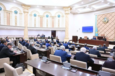 Маулен Ашимбаев: Защита прав человека находится в фокусе внимания Сената