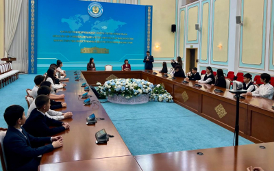 В Музее дипломатии школьникам представили внешнюю политику Казахстана